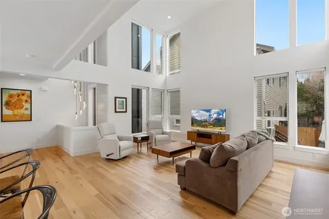 408 Aloha Street Seattle WA 98109