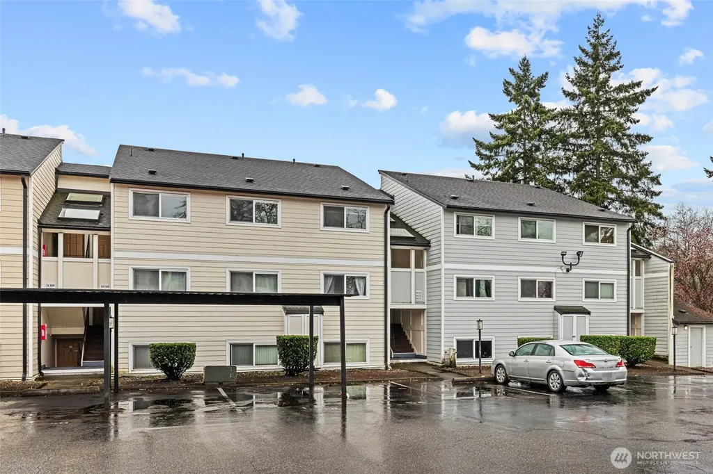 15210 Macadam Road S Tukwila WA 98188