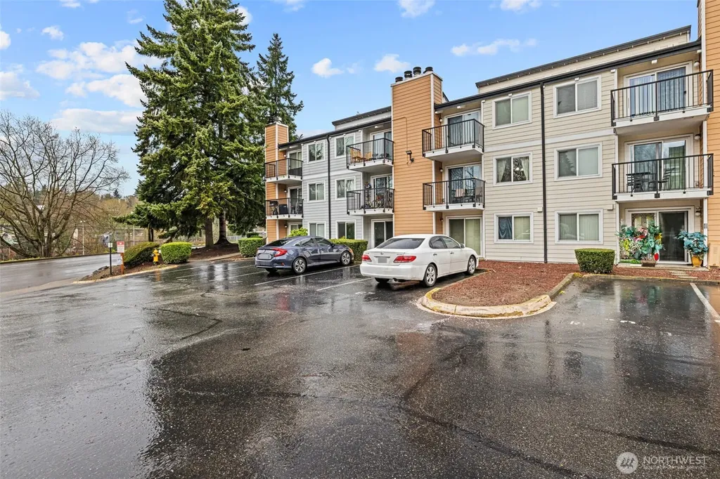 15210 Macadam Road S Tukwila WA 98188