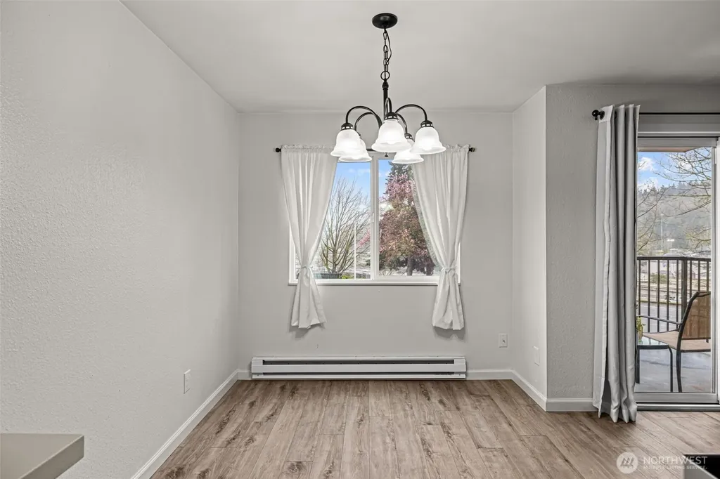15210 Macadam Road S Tukwila WA 98188