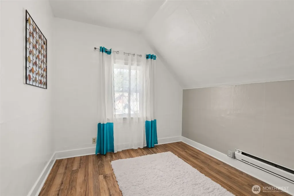 419 Karr Avenue Hoquiam WA 98550