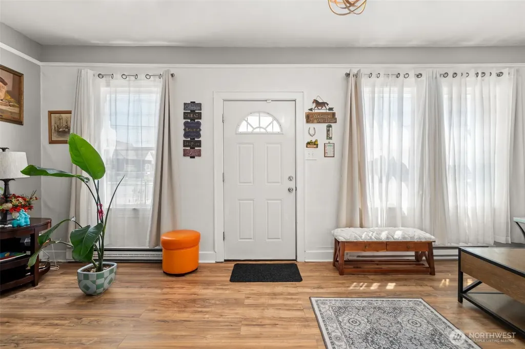 419 Karr Avenue Hoquiam WA 98550