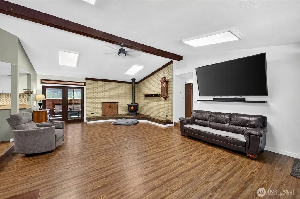 21005 197th Avenue E Orting WA 98360