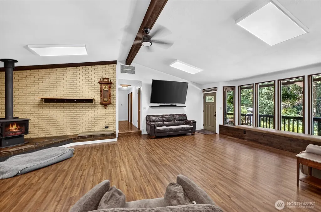 21005 197th Avenue E Orting WA 98360
