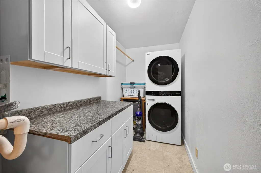 21005 197th Avenue E Orting WA 98360