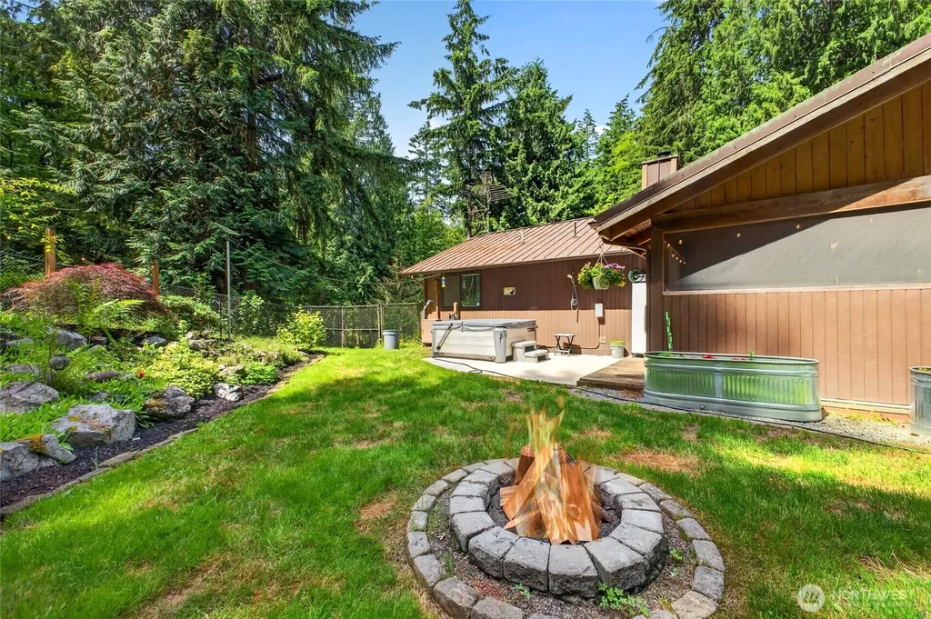 21005 197th Avenue E Orting WA 98360
