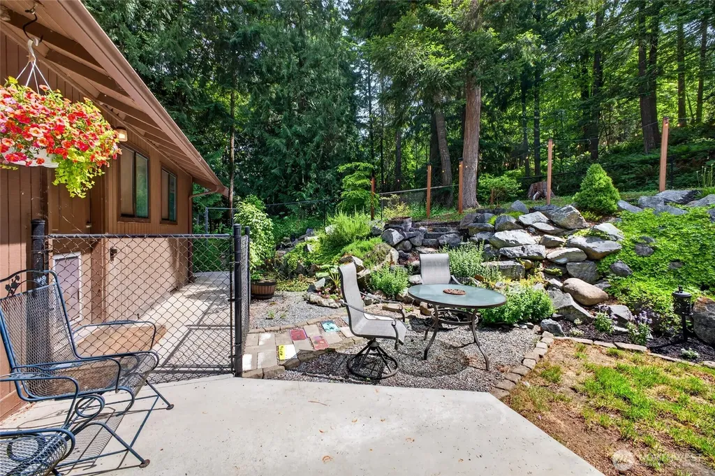 21005 197th Avenue E Orting WA 98360