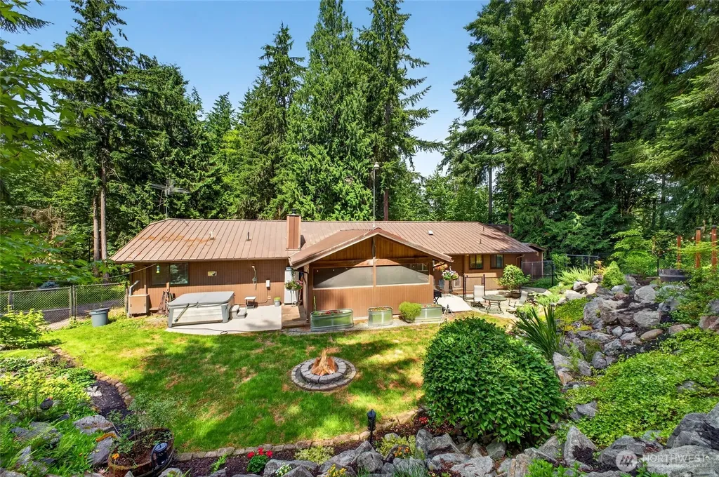 21005 197th Avenue E Orting WA 98360