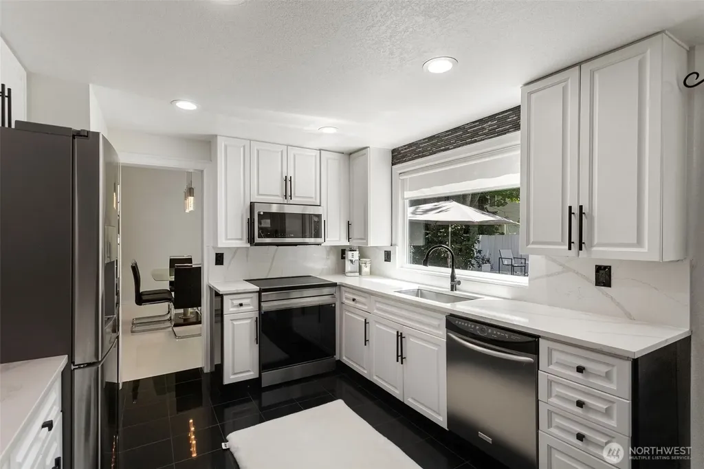 12737 NE 97th Place Kirkland WA 98033