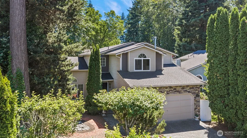 12737 NE 97th Place Kirkland WA 98033