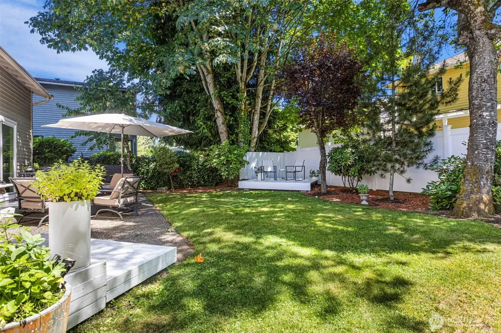 12737 NE 97th Place Kirkland WA 98033