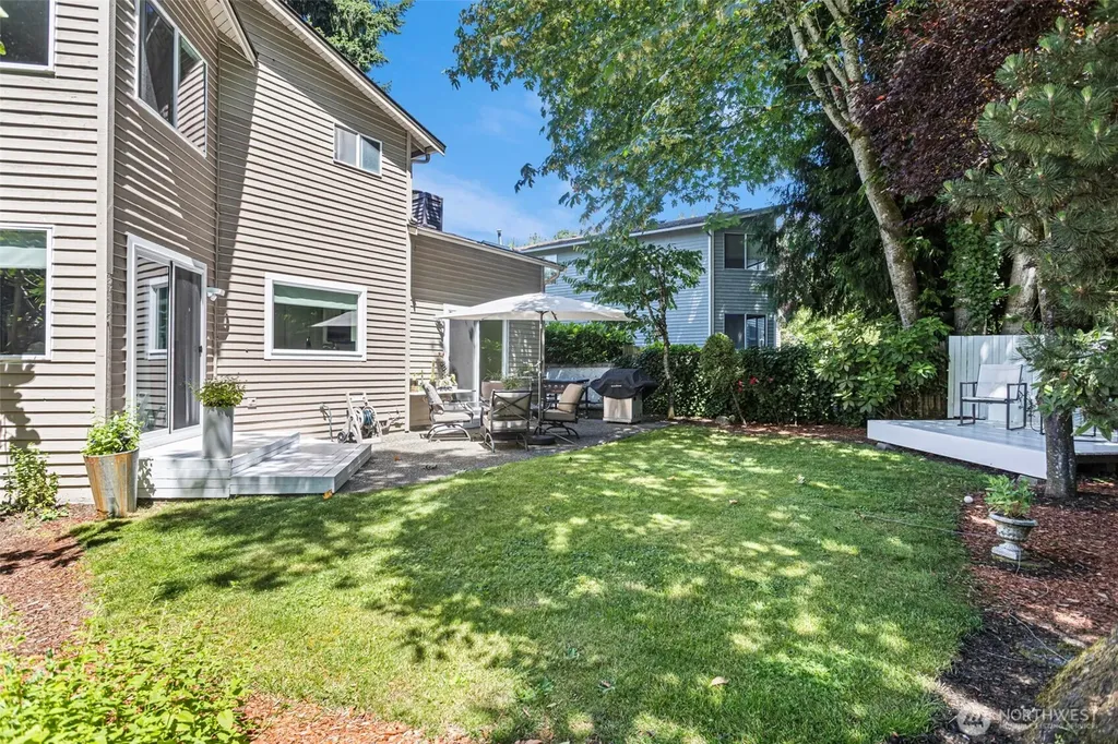 12737 NE 97th Place Kirkland WA 98033