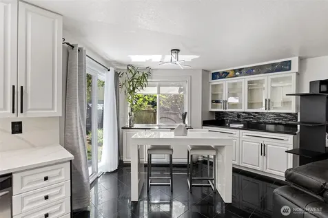 12737 NE 97th Place Kirkland WA 98033