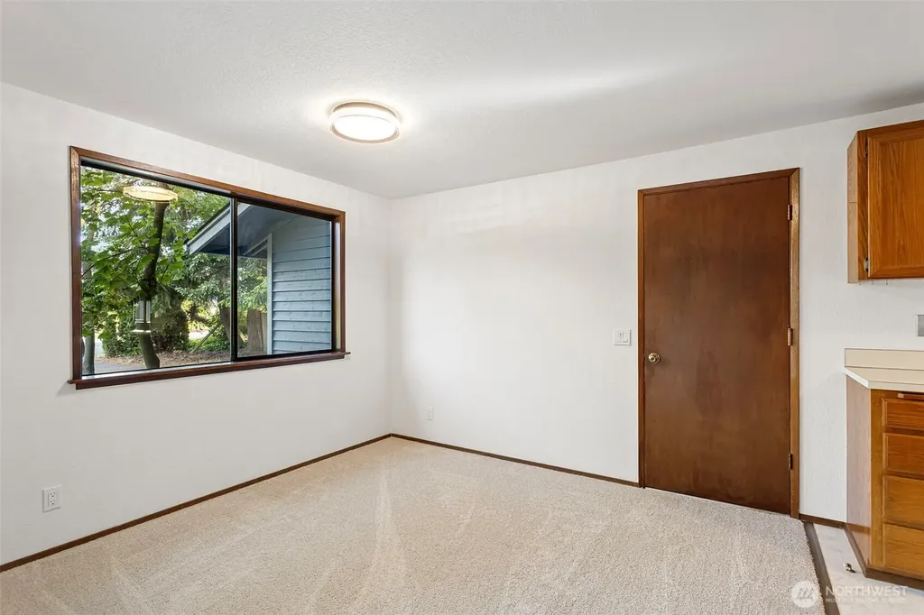 9920 2nd Avenue SE Everett WA 98208