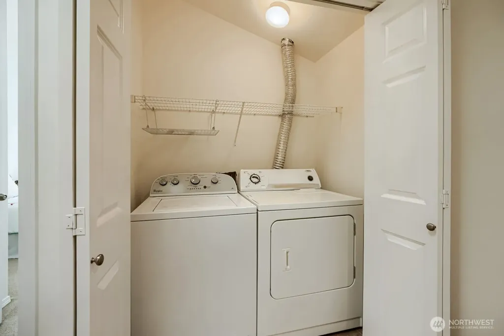 11212 Greenwood Avenue N Seattle WA 98133