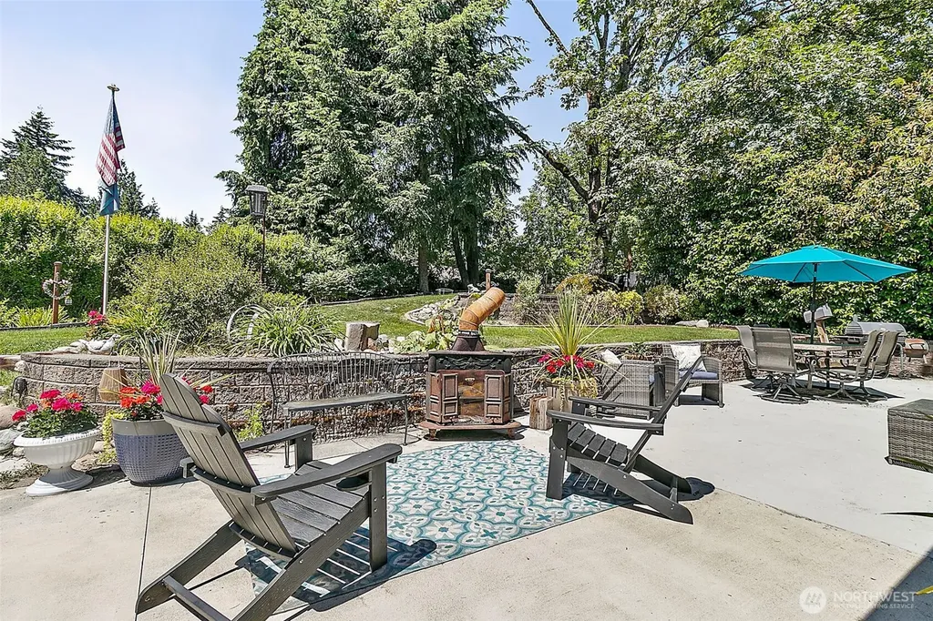16355 130th Avenue SE Renton WA 98508