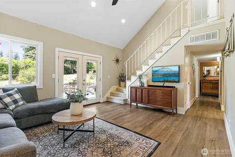 16355 130th Avenue SE Renton WA 98508