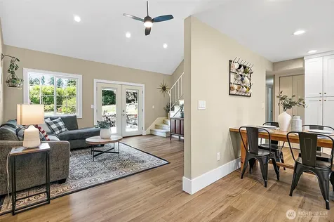 16355 130th Avenue SE Renton WA 98508