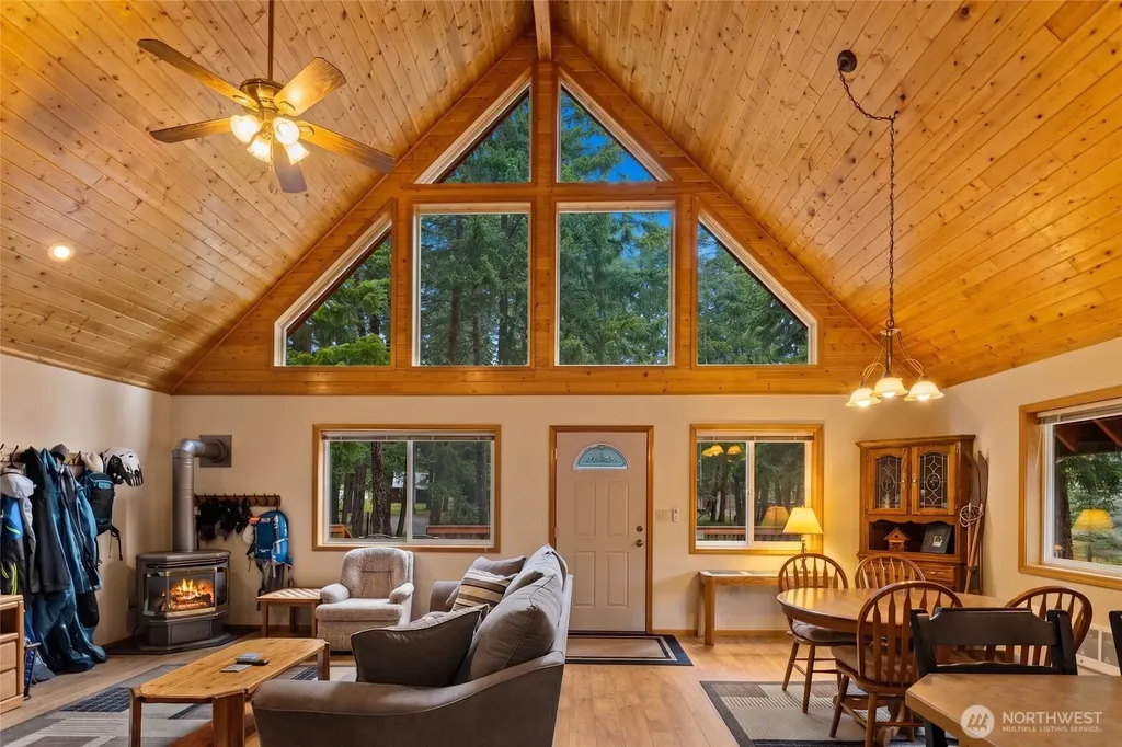 420 Vinegar Bend Road Ronald WA 98940