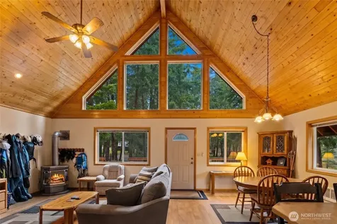 420 Vinegar Bend Road Ronald WA 98940