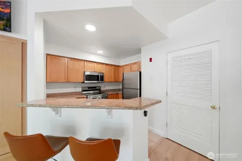 300 10th Avenue Seattle WA 98122