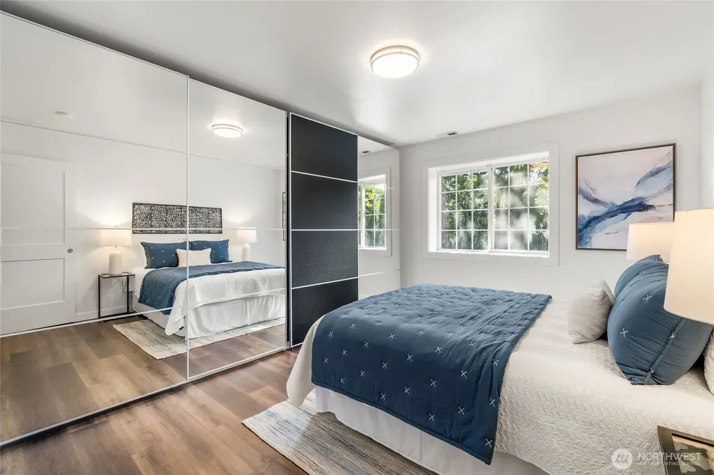 5050 35th Avenue S Seattle WA 98118