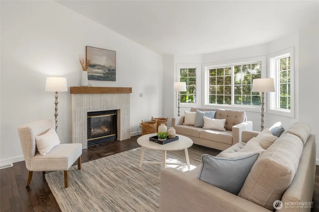 5050 35th Avenue S Seattle WA 98118