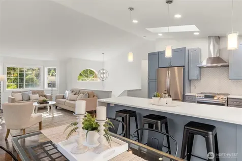 5050 35th Avenue S Seattle WA 98118