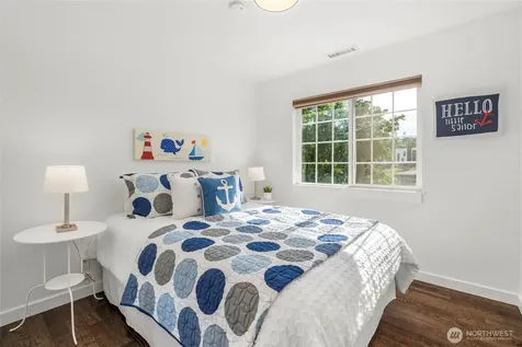5050 35th Avenue S Seattle WA 98118