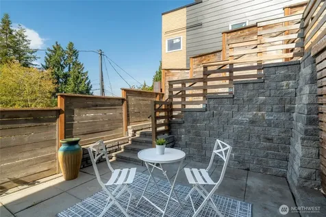 5050 35th Avenue S Seattle WA 98118