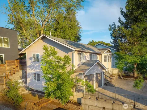 5050 35th Avenue S Seattle WA 98118