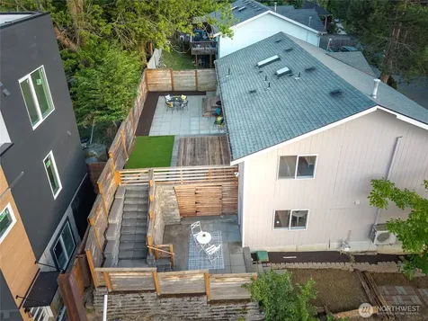 5050 35th Avenue S Seattle WA 98118