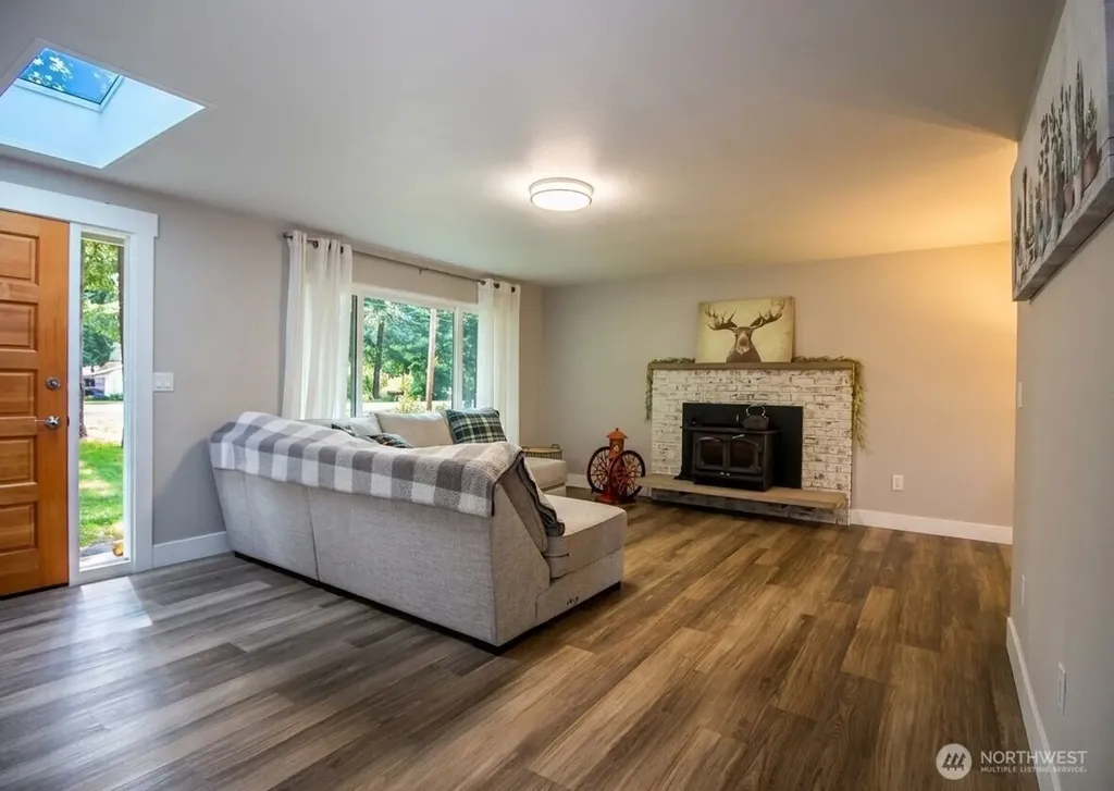 27719 217th Avenue SE Maple Valley WA 98038