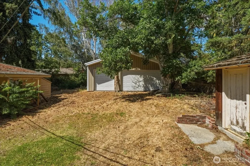 291 11th Street NE East Wenatchee WA 98802