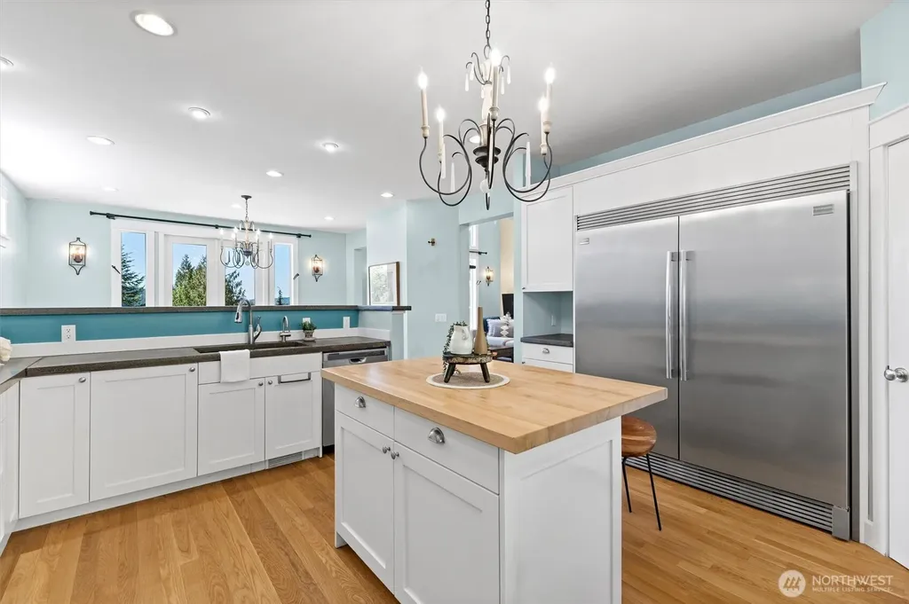 89 Grand View Lane Bellingham WA 98229