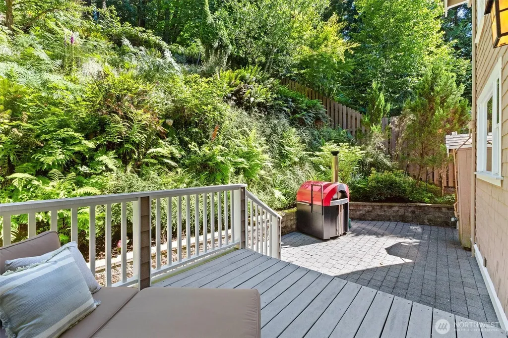 89 Grand View Lane Bellingham WA 98229