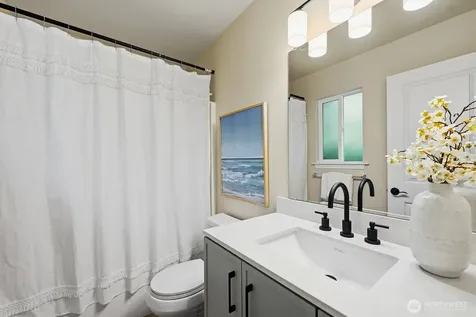 4846 S Morgan Street Seattle WA 98118