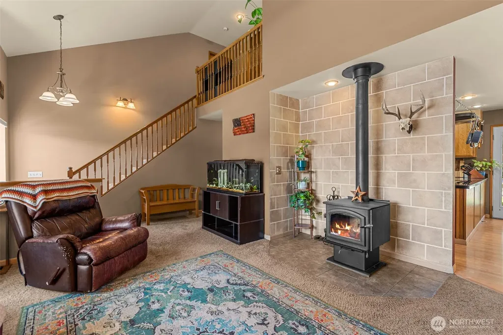 121 Manhattan Square East Wenatchee WA 98802