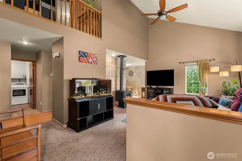 121 Manhattan Square East Wenatchee WA 98802