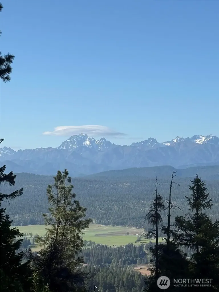 1336 Black Hawk Cle Elum WA 98922