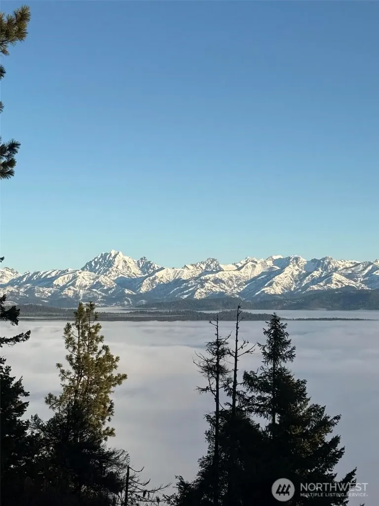 1336 Black Hawk Cle Elum WA 98922