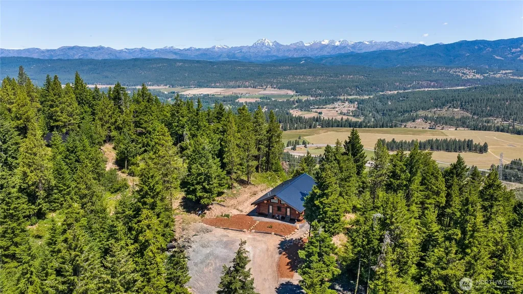 1336 Black Hawk Cle Elum WA 98922