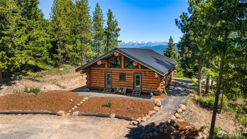 1336 Black Hawk Cle Elum WA 98922