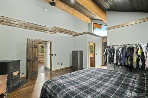 1336 Black Hawk Cle Elum WA 98922