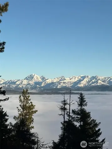 1336 Black Hawk Cle Elum WA 98922