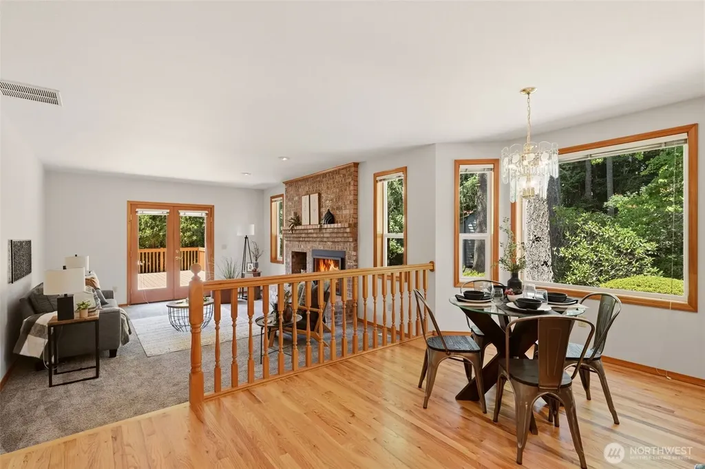 23232 SE 253rd Place Maple Valley WA 98038
