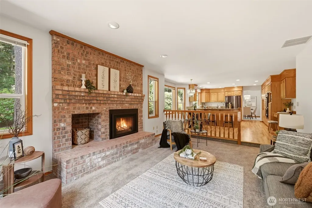 23232 SE 253rd Place Maple Valley WA 98038