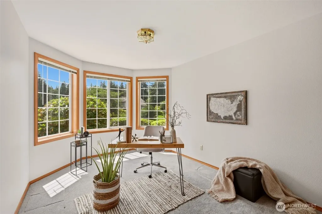 23232 SE 253rd Place Maple Valley WA 98038