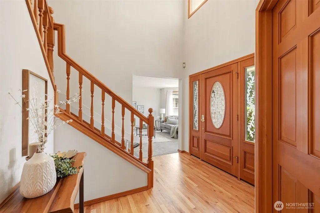 23232 SE 253rd Place Maple Valley WA 98038