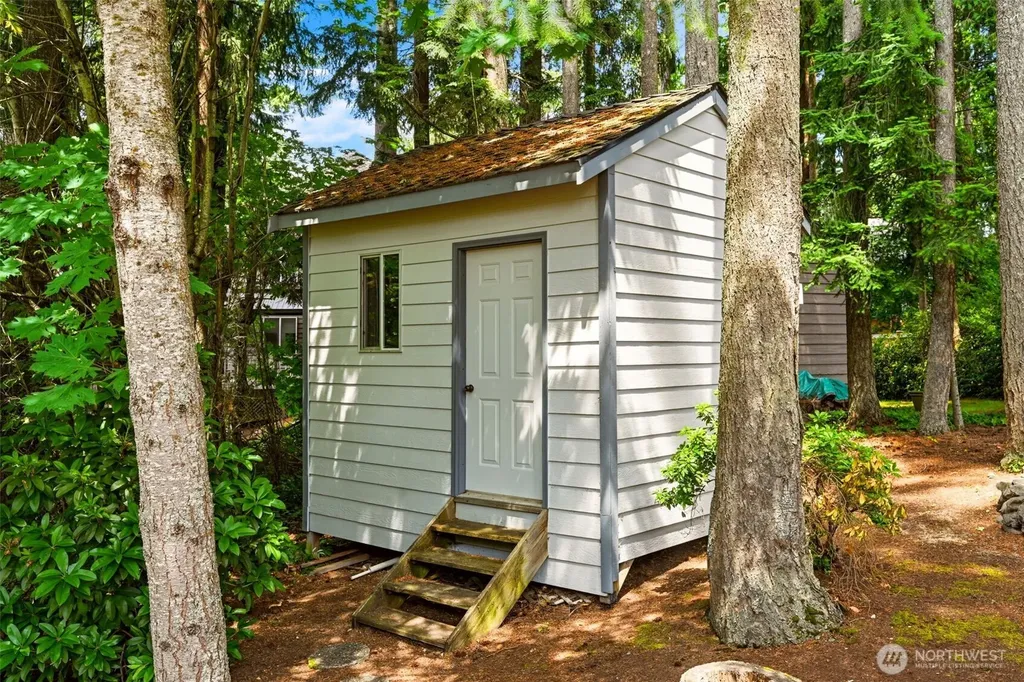 23232 SE 253rd Place Maple Valley WA 98038